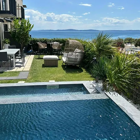 شقة New Luxury With Sea View And Private Heated Pool, 50m From The *