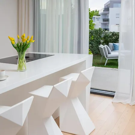 شقة New Luxury With Sea View And Private Heated Pool, 50m From The *