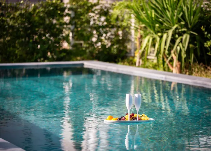 New Luxury With Sea View And Private Heated Pool, 50m From The Apartment