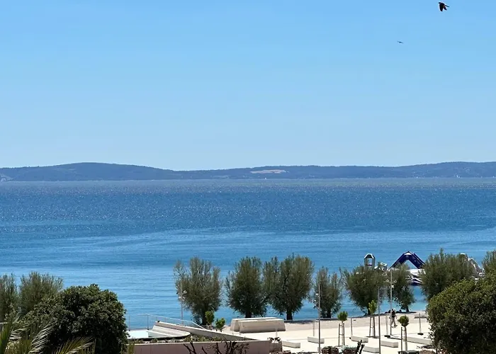 Apartment New Luxury With Sea View And Private Heated Pool, 50m From The *