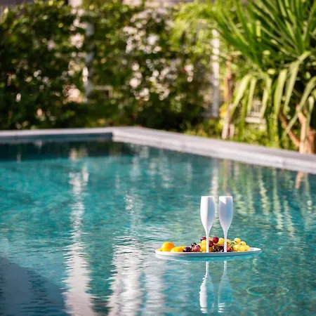 New Luxury With Sea View And Private Heated Pool, 50m From The Daire