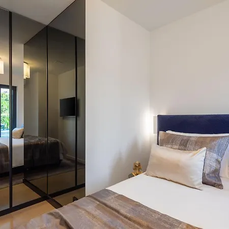 Daire New Luxury With Sea View And Private Heated Pool, 50m From The *